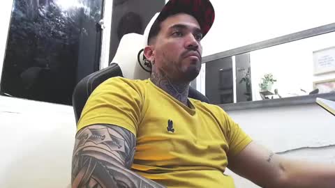 angellatino0 online show from February 16, 5:59 am