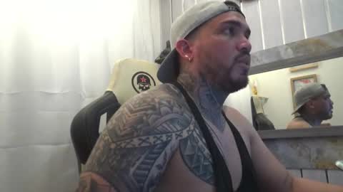 angellatino0 online show from December 5, 8:24 am