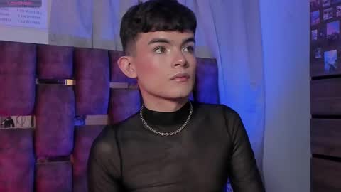 Angelo I work from home this is my room  online show from February 9, 6:11 am