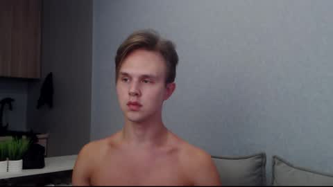 Angel online show from September 18, 11:25 am