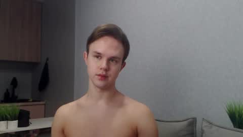 Angel online show from April 6, 8:48 am