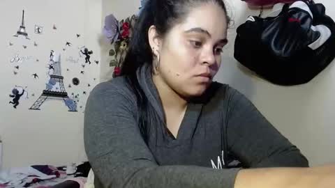 Snapshot of angelsexhotlatin chatting on October 7, 4:36 pm angelsexhotlatin online show from October 7, 4:36 pm