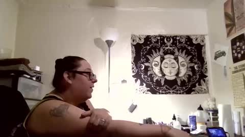 Angel and Mark online show from January 31, 10:40 pm