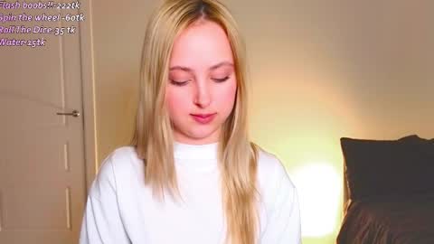  Im Chloe  i do FLASH BOOBS for new fan club online show from February 3, 12:31 pm