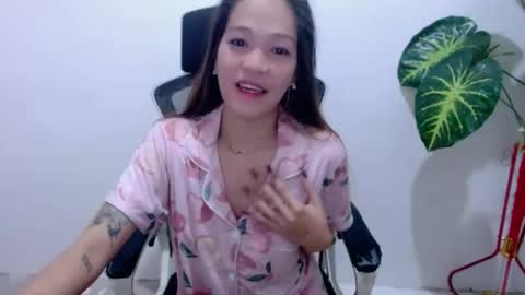angelyn_slim online show from March 9, 9:52 pm