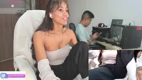 angie online show from October 1, 7:57 pm