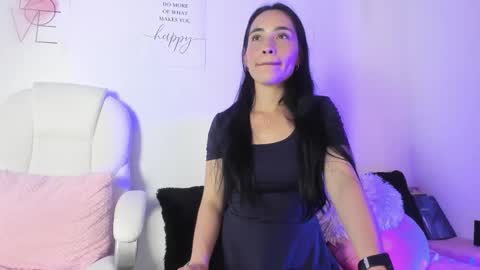 Snapshot of angiiebylpz chatting on October 4, 3:37 am violeth lopez online show from October 4, 3:37 am