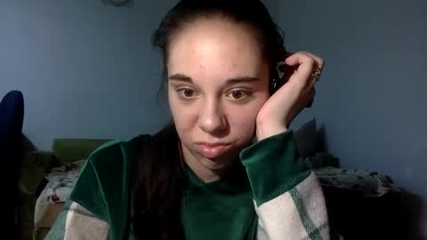 Angel Cute online show from April 15, 9:15 pm