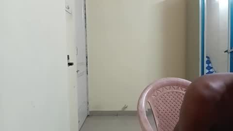 Tutu22 online show from November 23, 2:59 pm