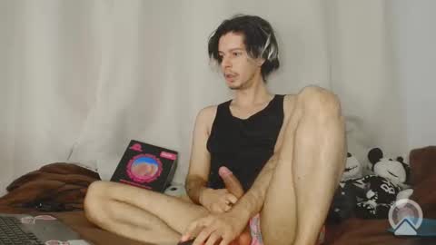 Angxl boy online show from April 9, 1:50 pm