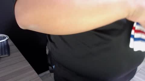 angy online show from February 9, 8:11 pm