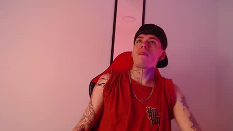 anhonymus online show from September 26, 4:09 am