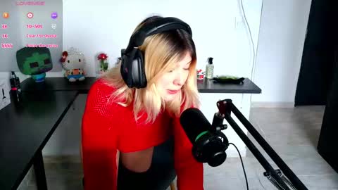 Ania online show from October 4, 9:01 pm