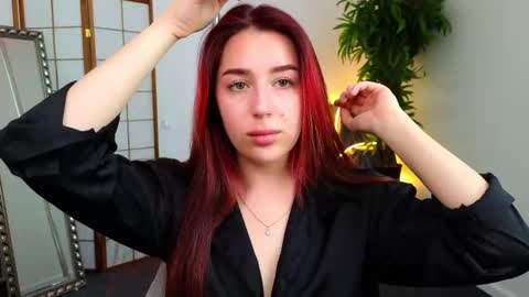 Anika online show from May 26, 7:25 am