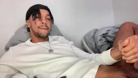 Animeboygirls online show from October 28, 3:29 am