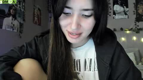 Anisa Moan from LovenseWet from Tip MenuOpen for Private online show from November 30, 8:21 am