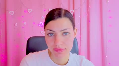 Anni online show from March 9, 4:44 pm