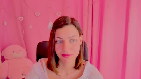 Anni online show from April 23, 12:29 pm