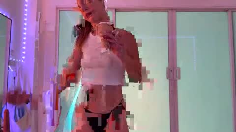 anita__hills online show from October 4, 2:09 am