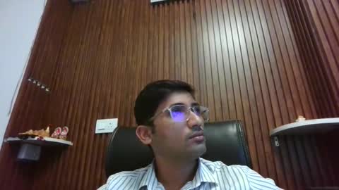 Slave looking for Mistress online show from October 24, 6:14 am