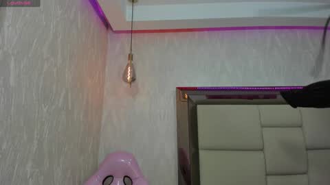 Anna online show from January 27, 12:58 pm