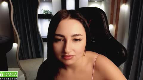 Anna online show from November 25, 1:59 am