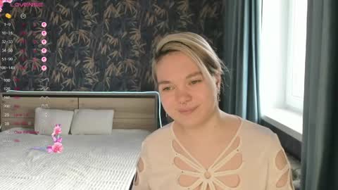 Anna online show from April 25, 1:41 pm