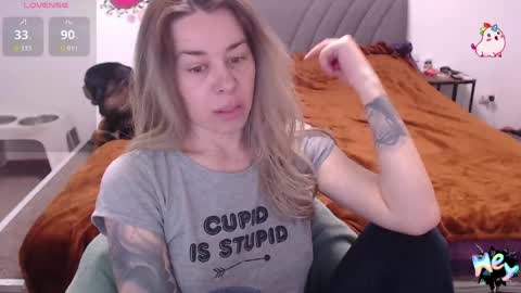 Anadirectgirl online show from May 20, 9:49 am
