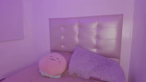 Snapshot of anna_blade_ chatting on October 2, 2:49 pm ANNA online show from October 2, 2:49 pm