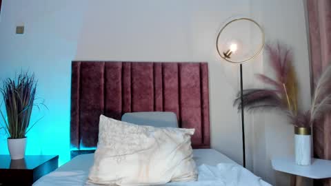 Anna Denver online show from April 9, 6:19 am