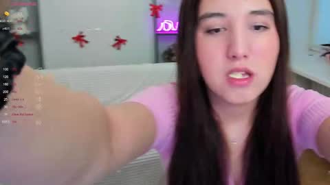 Snapshot of annaelfi chatting on January 5, 2:17 am Anna online show from January 5, 2:17 am