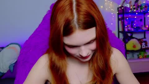 Anna online show from April 2, 9:33 pm