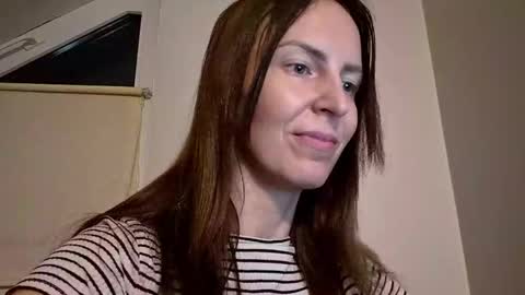 Anna online show from April 29, 7:51 pm