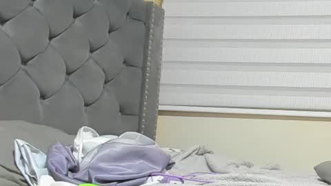       online show from April 2, 12:07 am