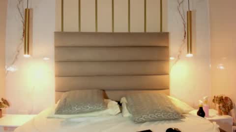 Anne online show from October 7, 3:46 am