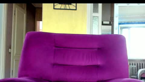 anngray1 online show from May 10, 10:32 am