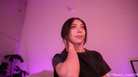 Annie Evans online show from February 27, 5:07 am