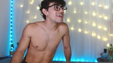 Annie and Jacke online show from February 7, 3:04 pm