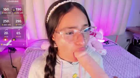   online show from November 28, 4:09 am