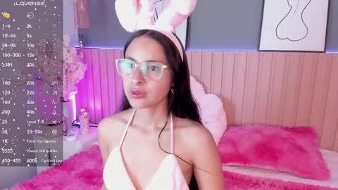   online show from October 6, 12:01 pm