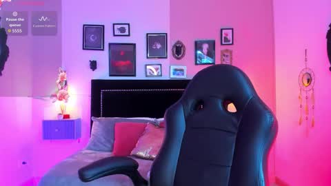 Aniie online show from January 8, 12:55 pm