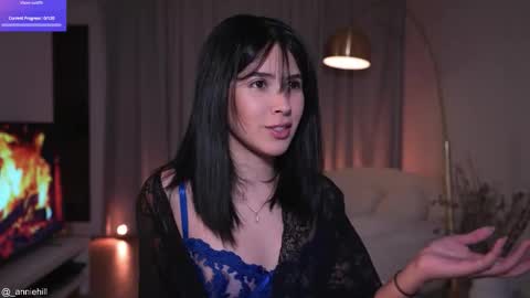 anniehillofficial_ online show from September 28, 8:29 pm