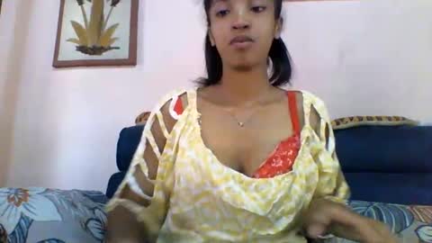 anniesexy1 online show from December 15, 8:54 am