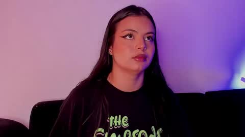 Annie  Alex online show from February 14, 5:14 pm