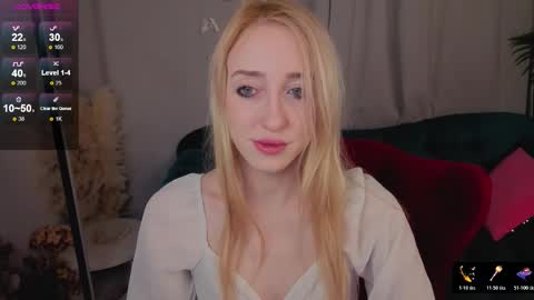 Anora online show from February 1, 7:33 pm