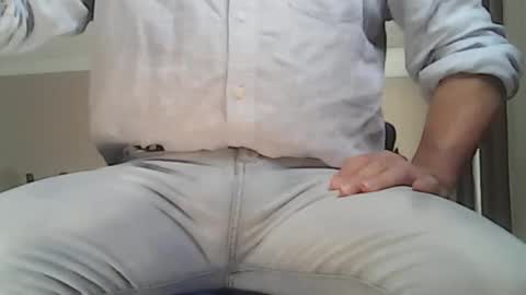 Snapshot of antarctic_male33 chatting on October 11, 12:10 pm antarctic male online show from October 11, 12:10 pm