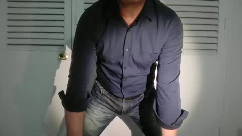 Snapshot of antarctic_male33 chatting on January 11, 4:38 am antarctic male online show from January 11, 4:38 am