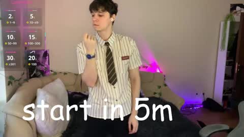 Anthony online show from April 5, 6:32 am