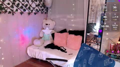 antolyh_c online show from October 21, 1:05 pm