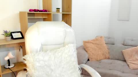 Antonella online show from November 9, 12:30 pm